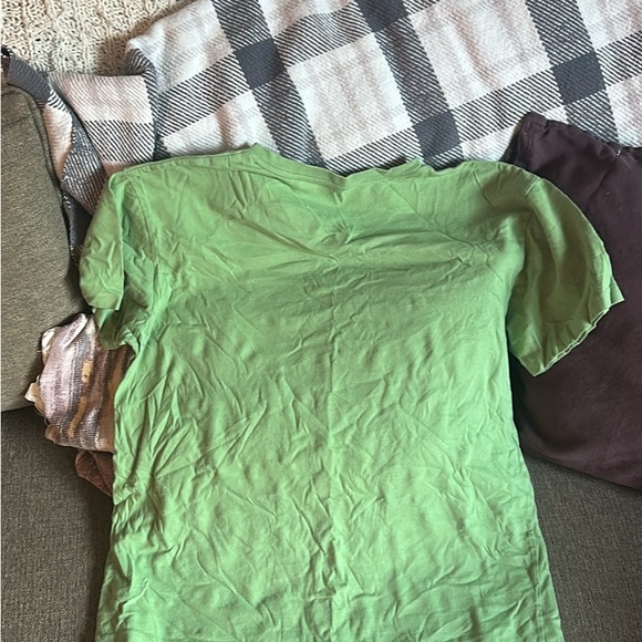 Men’s Polo T-Shirts (3 shirts) - Picture 2 of 6